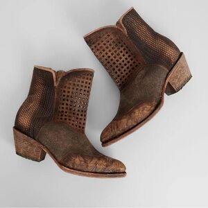 Corral Brown Leather Ankle Boots